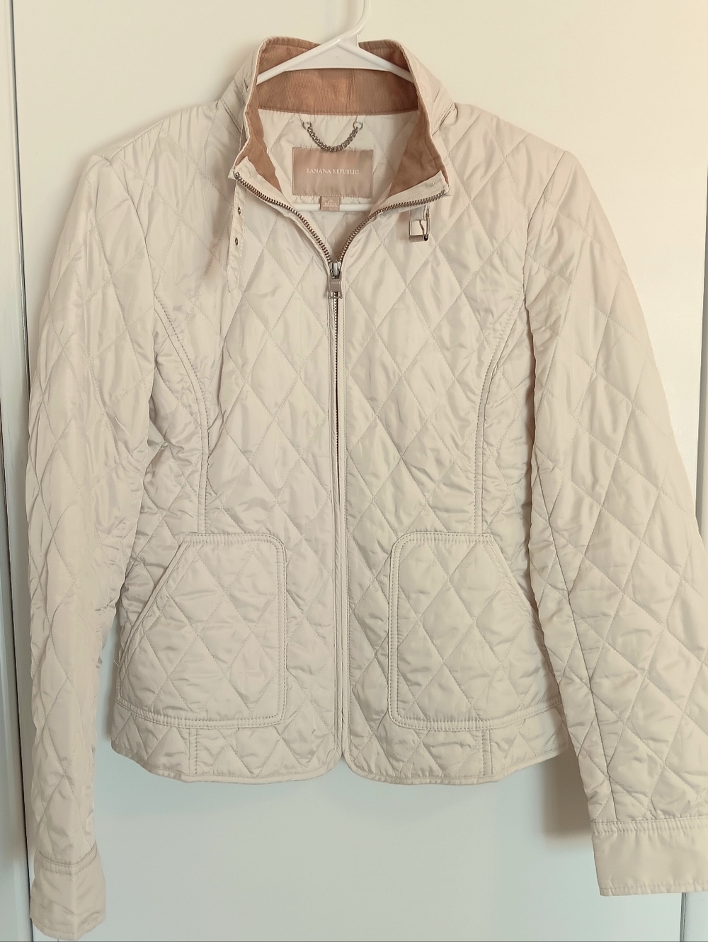 Banana Republic Women's Light Cream Quilted Utility Jacket Lightweight Coastal